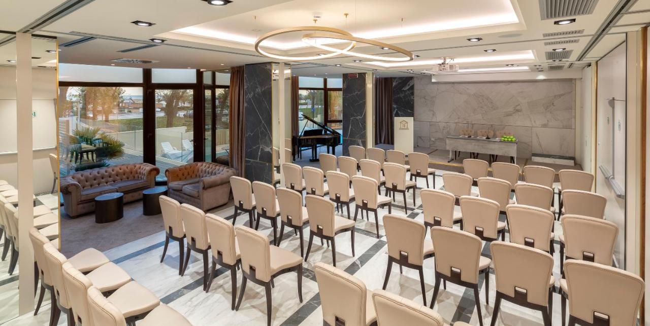 Hotel Sporting Ρίμινι Εξωτερικό φωτογραφία